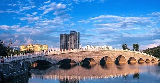 昭通旅游