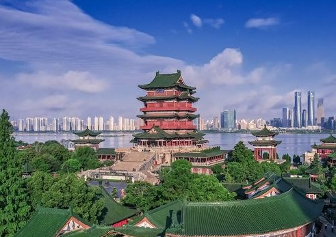 南昌旅游必去景点