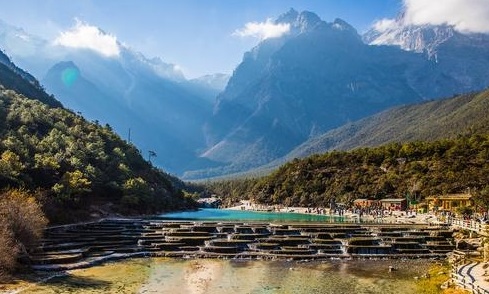 云南旅游攻略6天5晚多少钱