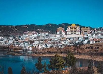 深圳到云南旅游团报价
