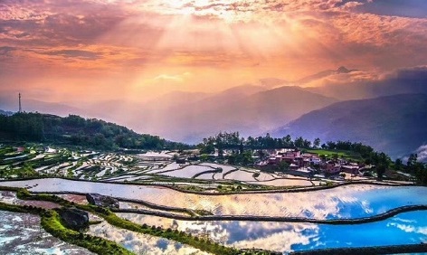 云南元阳哈尼梯田