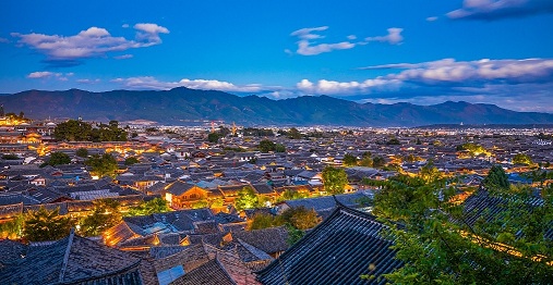 佳木斯到云南旅游