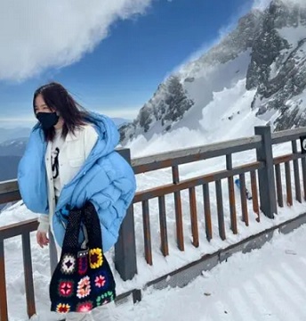 丽江去玉龙雪山要多久