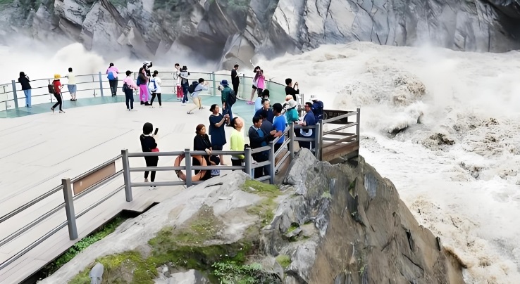 香格里拉虎跳峡门票